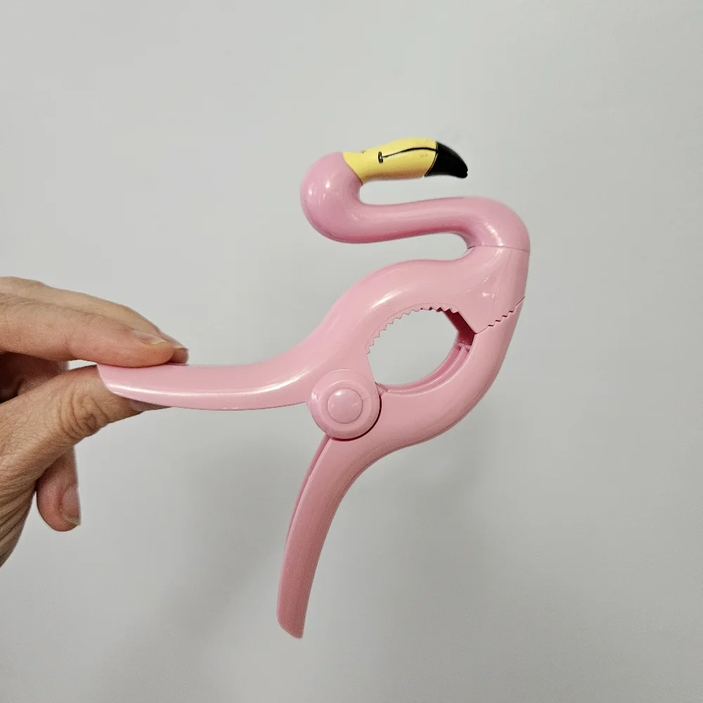 Beach Towel Clips Set of Two Two's Company Flamingo